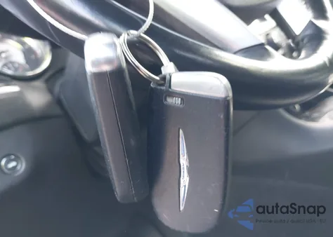 2012 Chrysler 300 Limited from USA, damaged, VIN 2C3CCAHG1CH122981